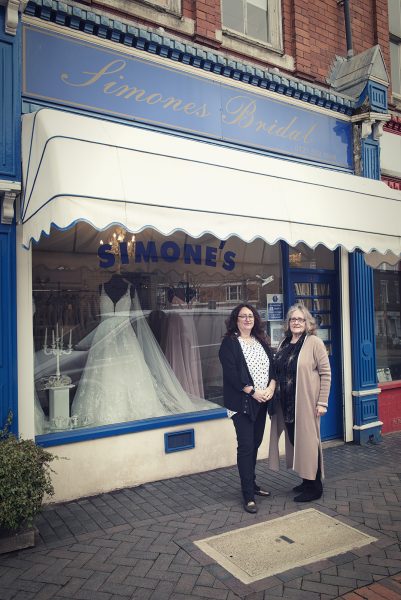 Maureen and Lisa outside of Simone's Bridal © Marta Kochanek Wednesbury High Street Stories HSHAZ 2021